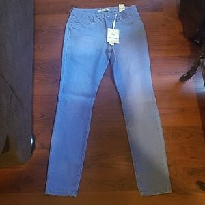 New Size 8 d. jeans "High Waist Skinny" Jeans